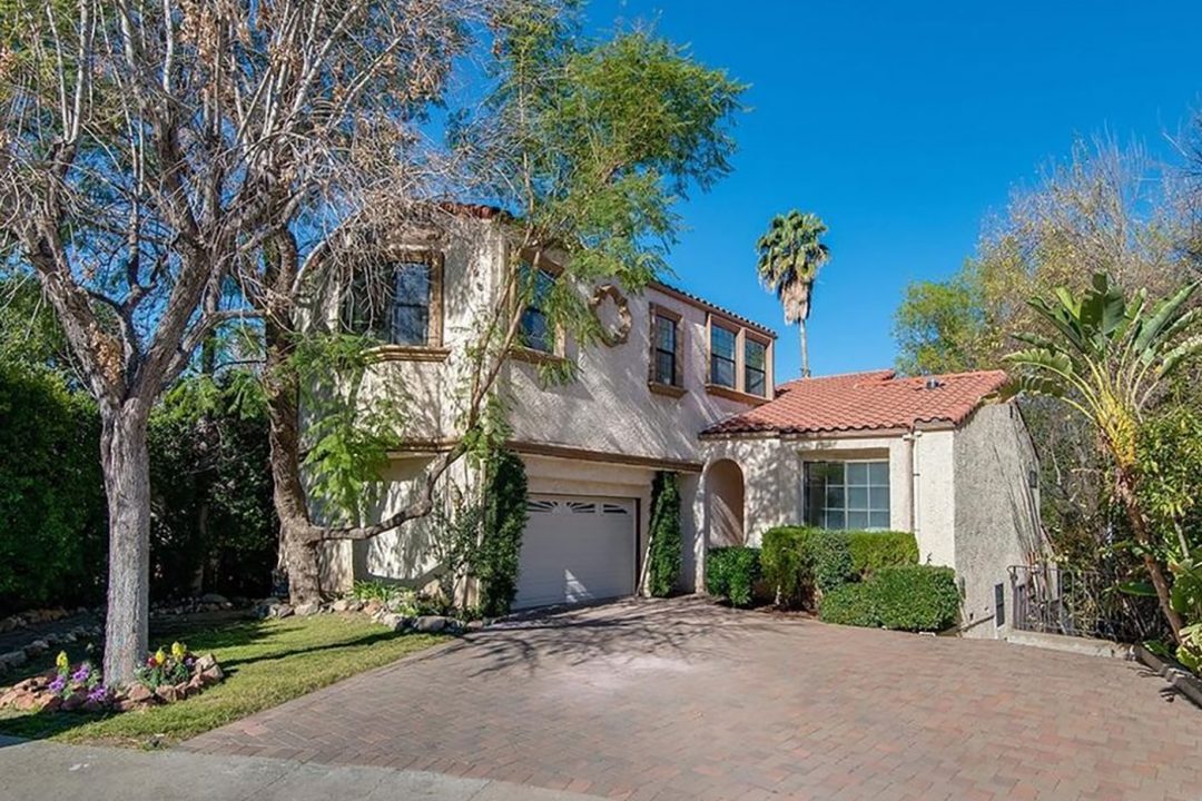 5247 Calderon Road Woodland Hills, 